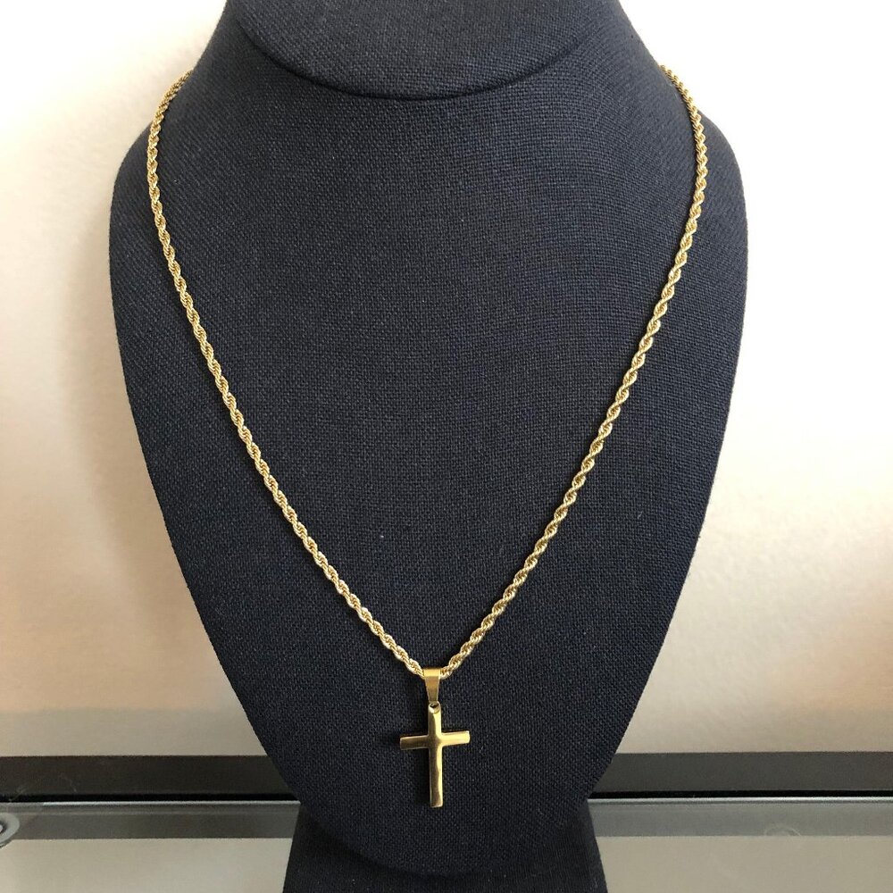 Salvatore Cross - 18K Gold Plated Rope Chain With Cross - Picture 3 of 6